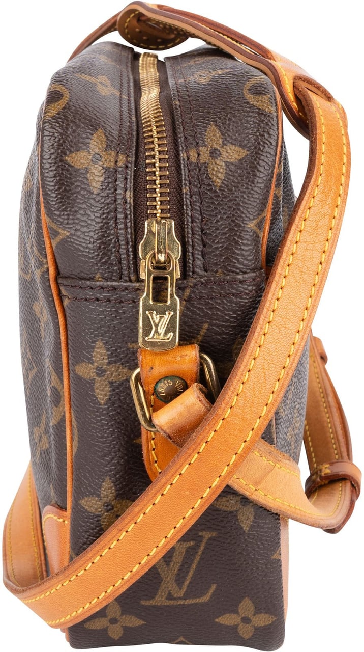 Louis Vuitton Louis Vuitton Monogram Canvas Trocadero 27 Crossbody Bag Bruin