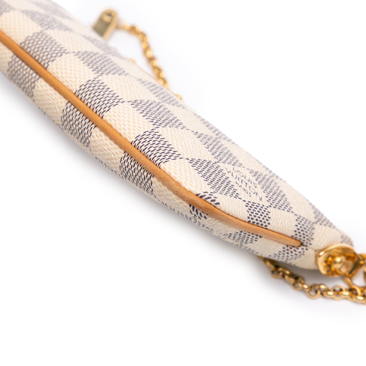 Louis Vuitton Damier Azur Pochette Milla MM Wit