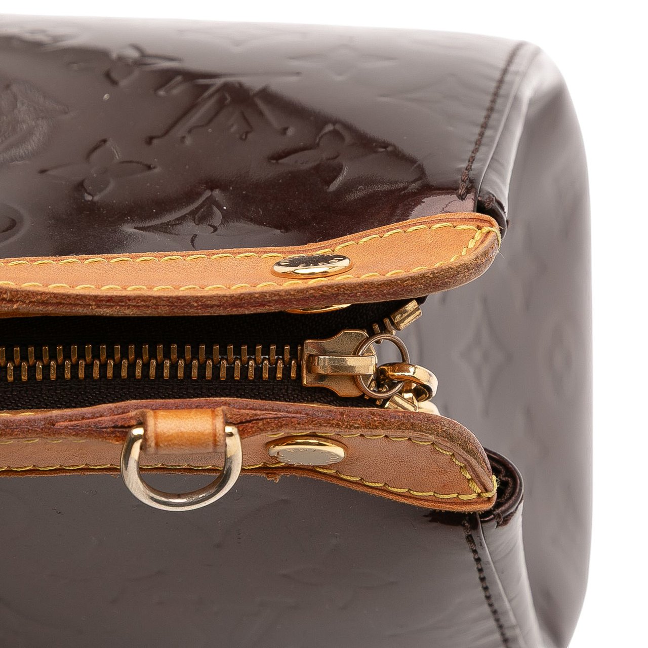 Louis Vuitton Monogram Vernis Brea MM Paars