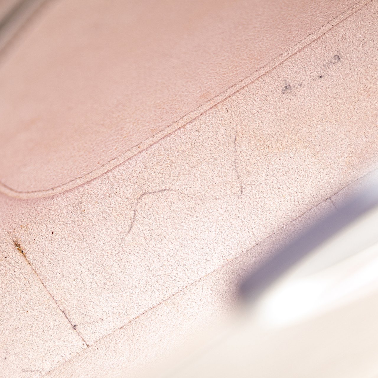 Louis Vuitton Epi Reverie Paars