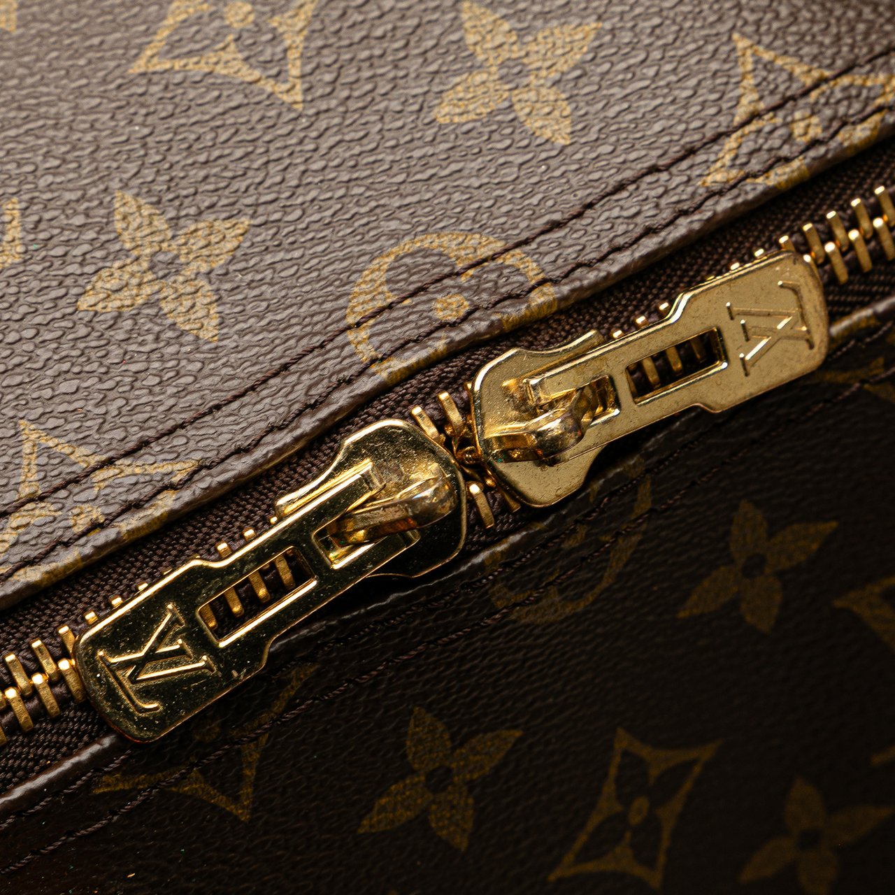 Louis Vuitton Monogram Keepall 50 Bruin