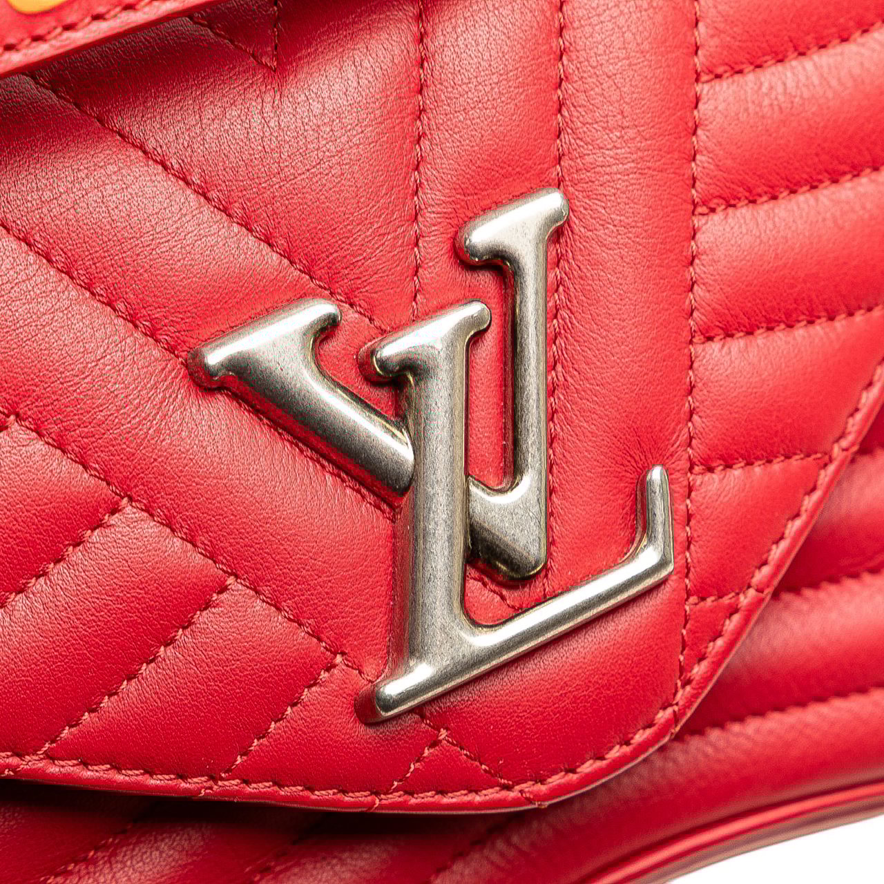 Louis Vuitton New Wave Chain Bag PM Rood