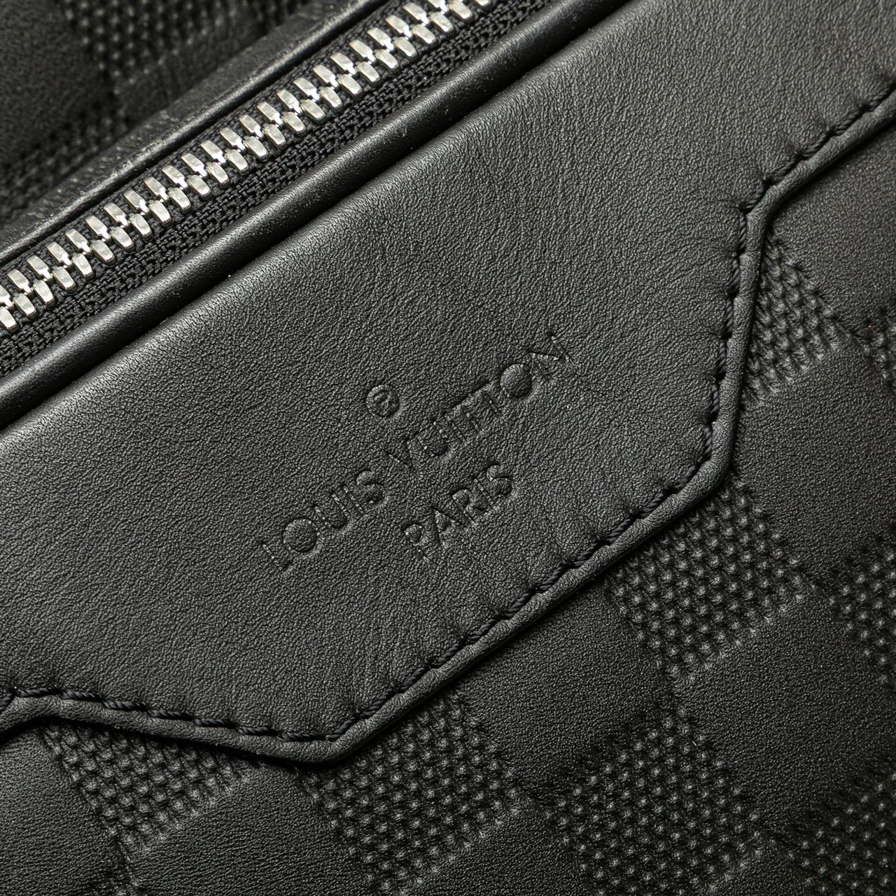 Louis Vuitton Damier Infini Campus Zwart