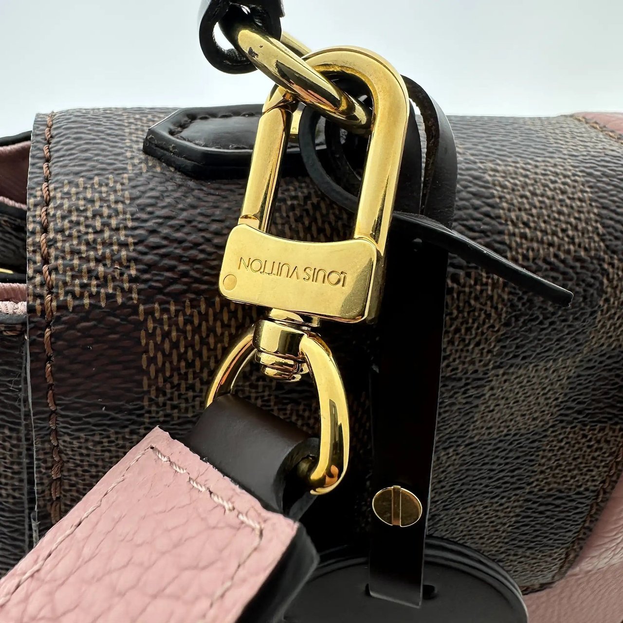 Louis Vuitton Louis Vuitton Bond Street MM Damier Ebene Canvas Magnolia N64417 / very good Bruin