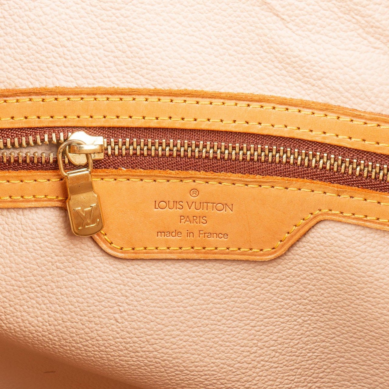 Louis Vuitton Louis Vuitton Monogram Canvas Bucket PM Shoulder Bag Bruin