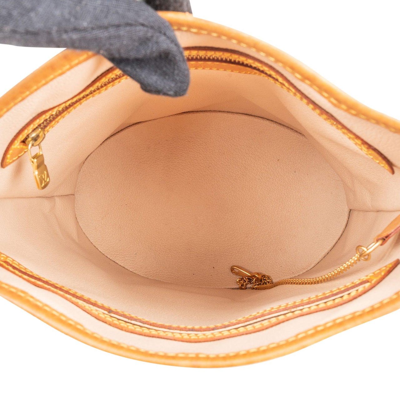 Louis Vuitton Louis Vuitton Monogram Canvas Bucket PM Shoulder Bag Bruin