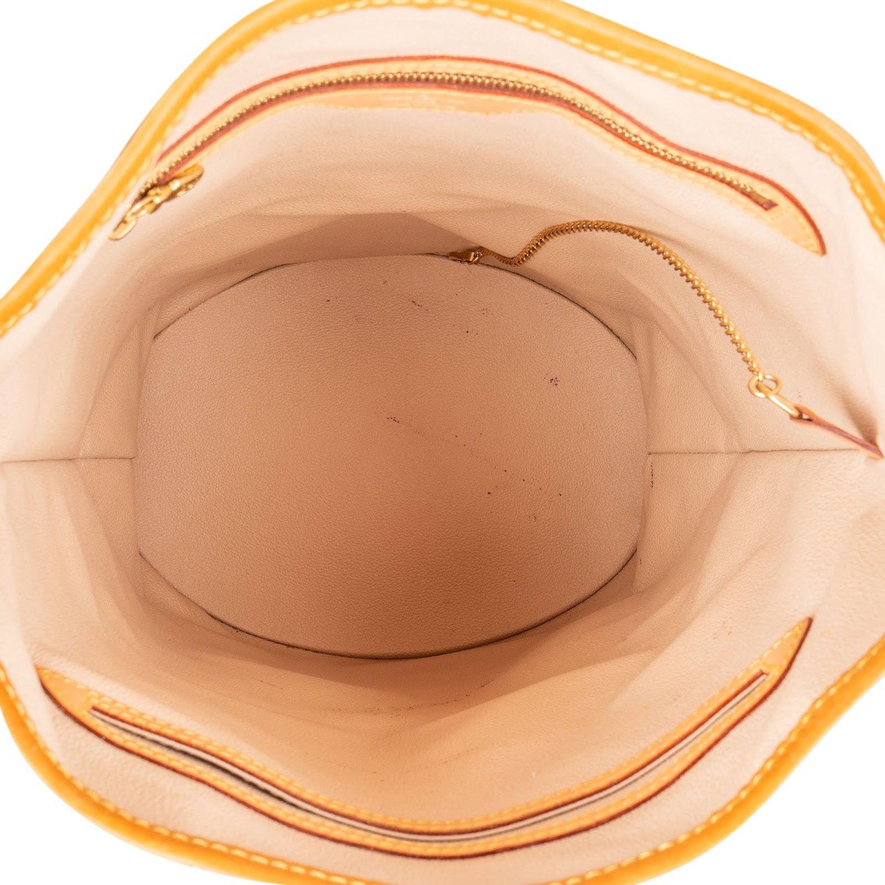 Louis Vuitton Louis Vuitton Monogram Canvas Bucket GM Shoulder Bag Bruin