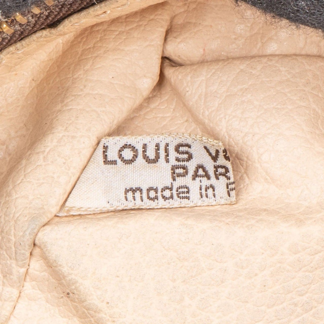 Louis Vuitton Louis Vuitton Monogram Canvas Trousse Toilette 27 Clutch Bruin