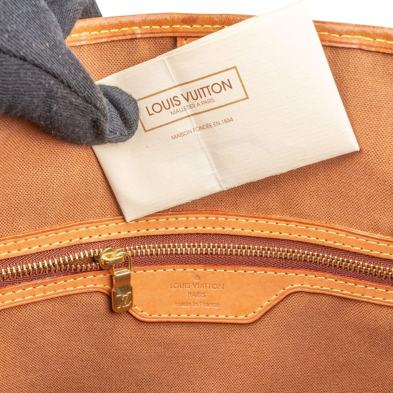 Louis Vuitton Louis Vuitton Monogram Canvas Batignolles Horizontal Shoulder Bag Bruin