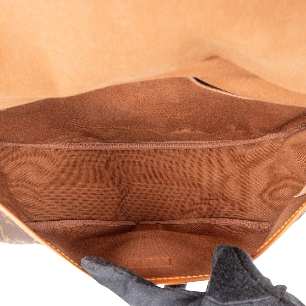 Louis Vuitton Louis Vuitton Monogram Canvas Saumur 35 Crossbody Bag Bruin