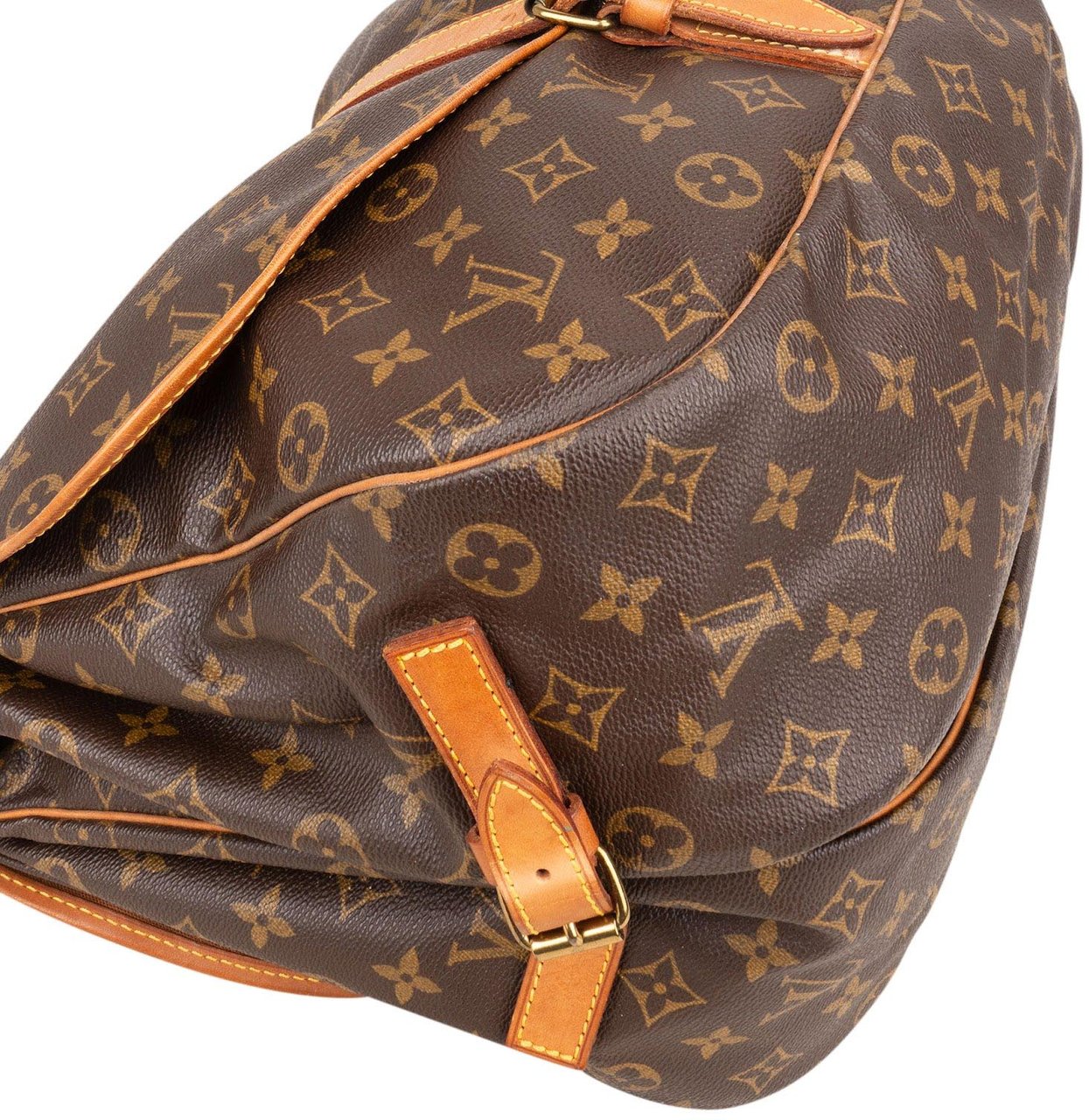 Louis Vuitton Louis Vuitton Monogram Canvas Saumur 35 Crossbody Bag Bruin