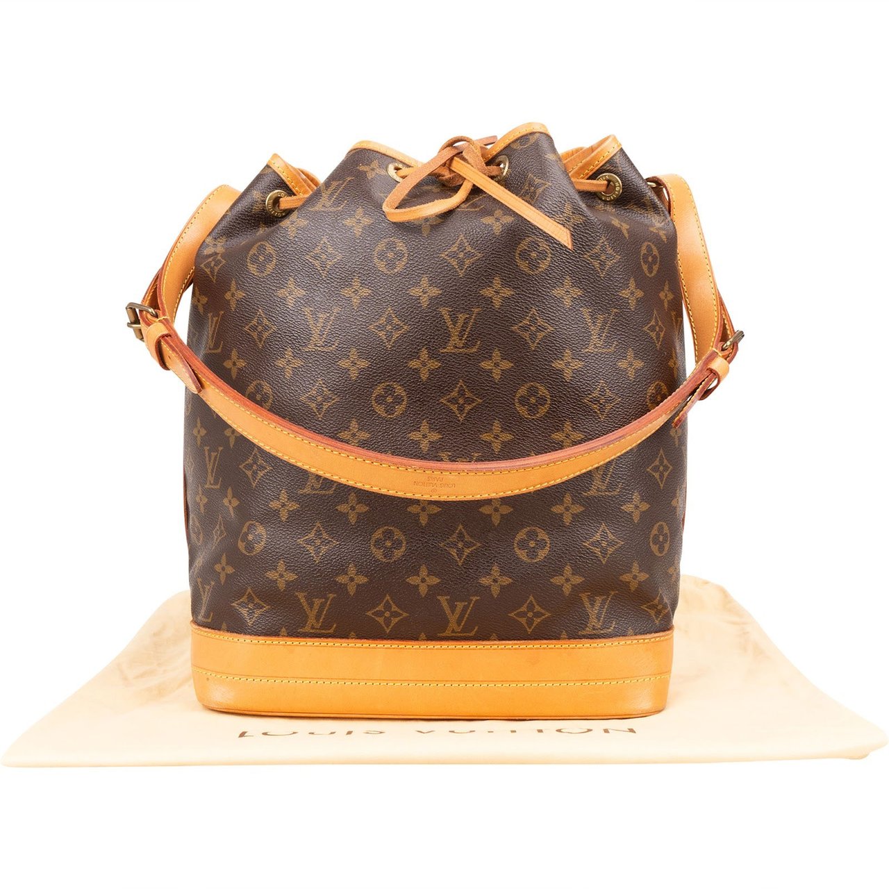 Louis Vuitton Louis Vuitton Monogram Canvas Sac Noé Grande Shoulder Bag Bruin