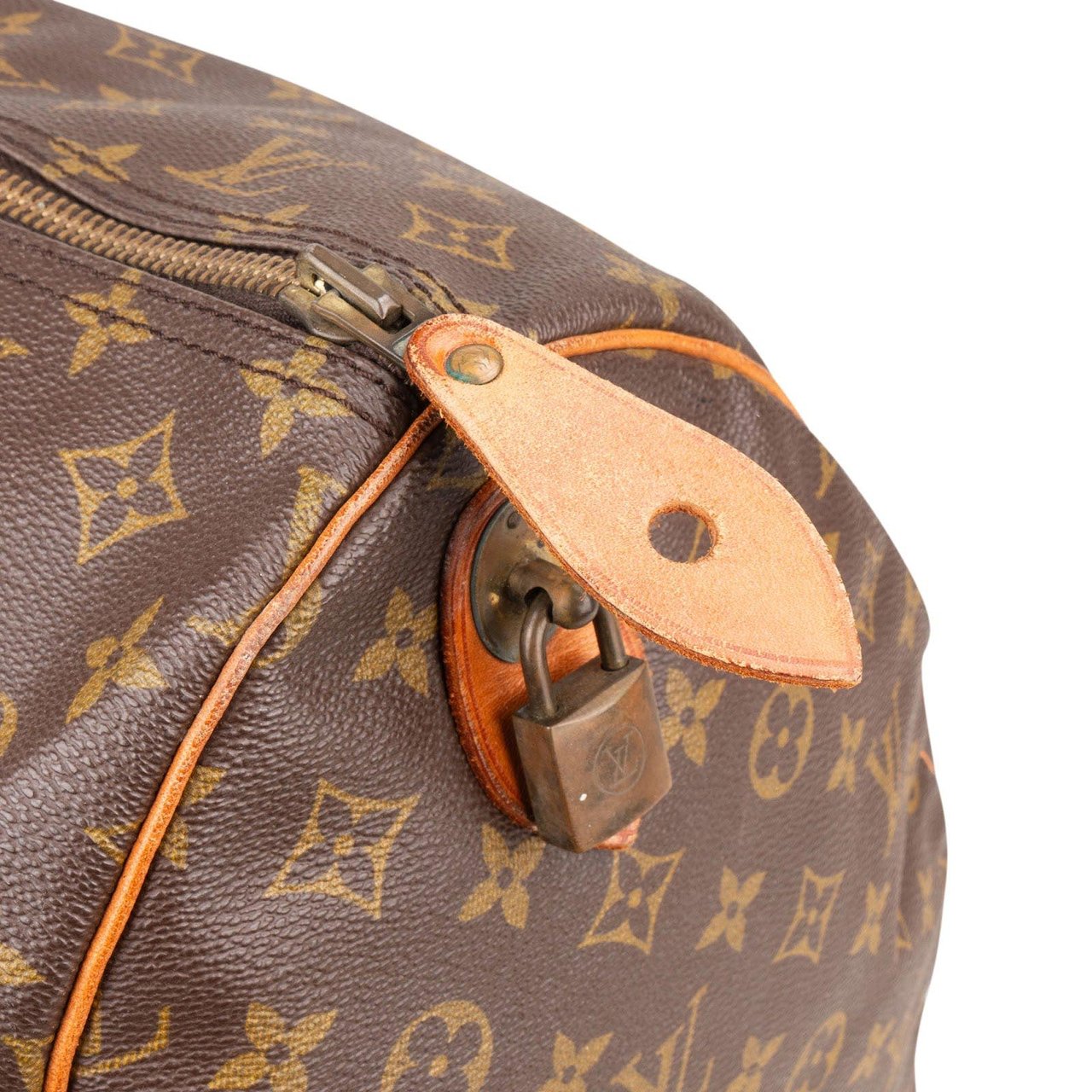 Louis Vuitton Louis Vuitton Monogram Canvas Keepall 60 Travel Bag Bruin