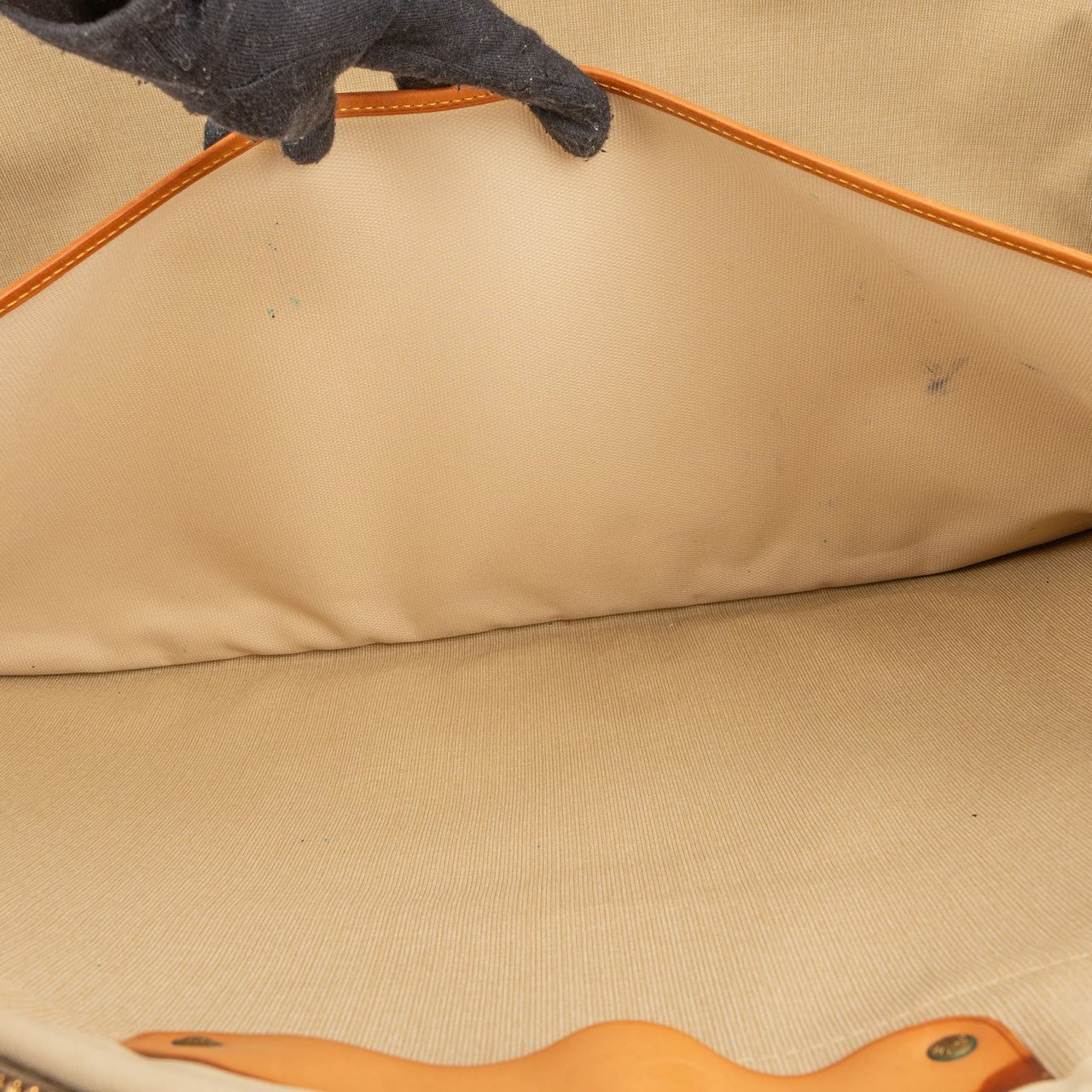 Louis Vuitton Louis Vuitton Monogram Canvas Alize Travel Bag Bruin