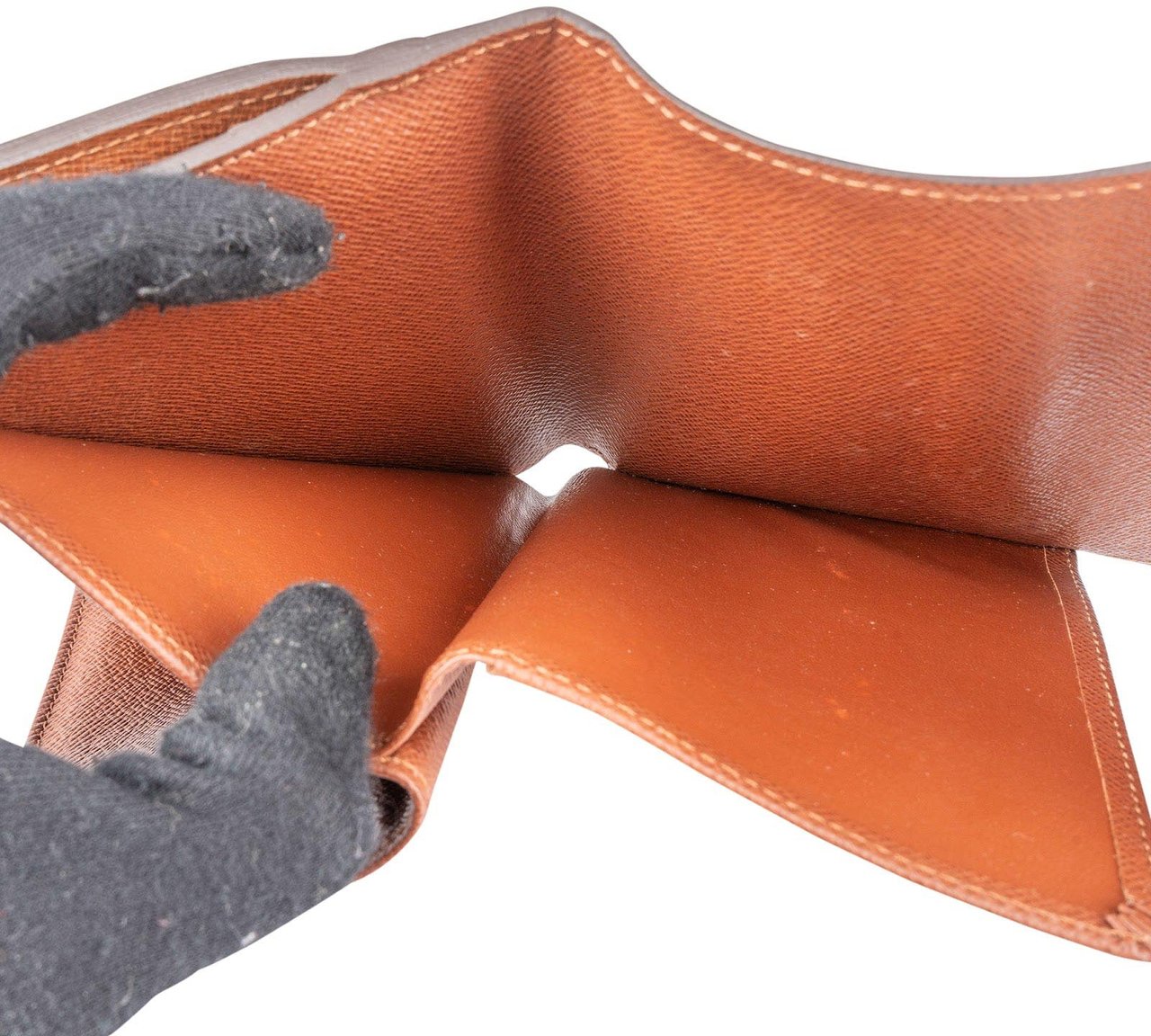 Louis Vuitton Louis Vuitton Monogram Canvas Joey Wallet Bruin