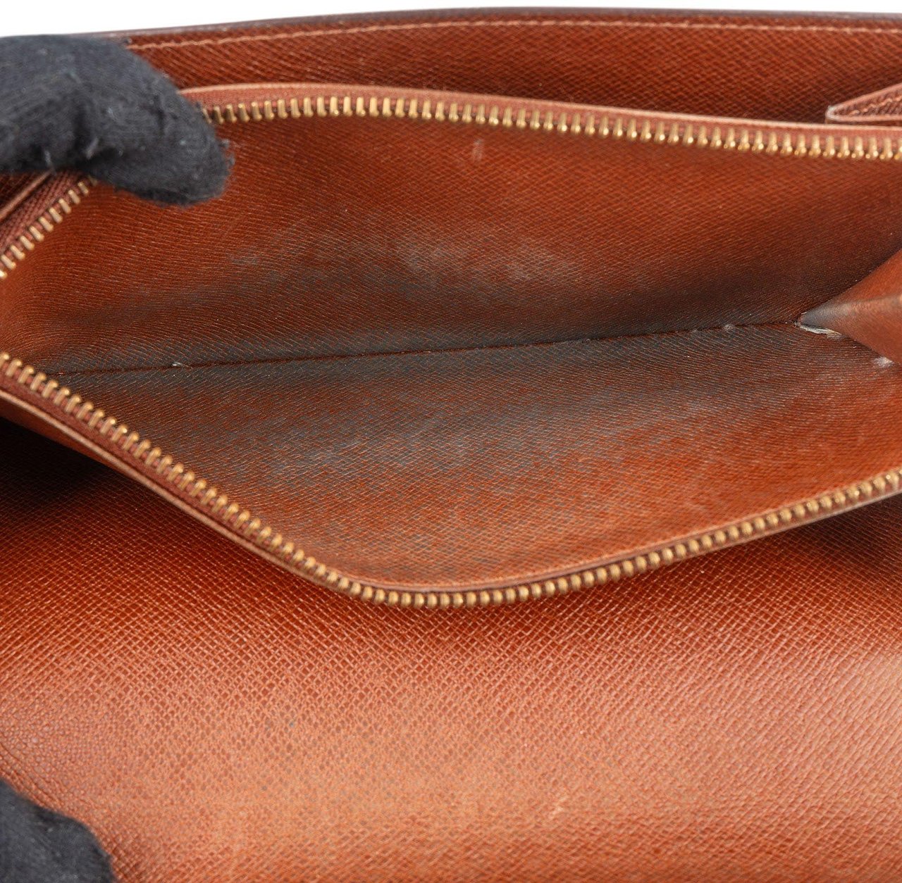 Louis Vuitton Louis Vuitton Monogram Canvas Sarah Wallet Bruin