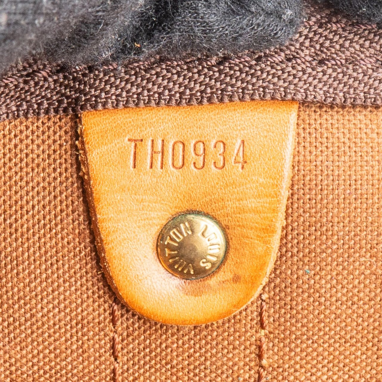 Louis Vuitton Louis Vuitton Monogram Canvas Keepall 50 Bandoulière Travel Bag Bruin