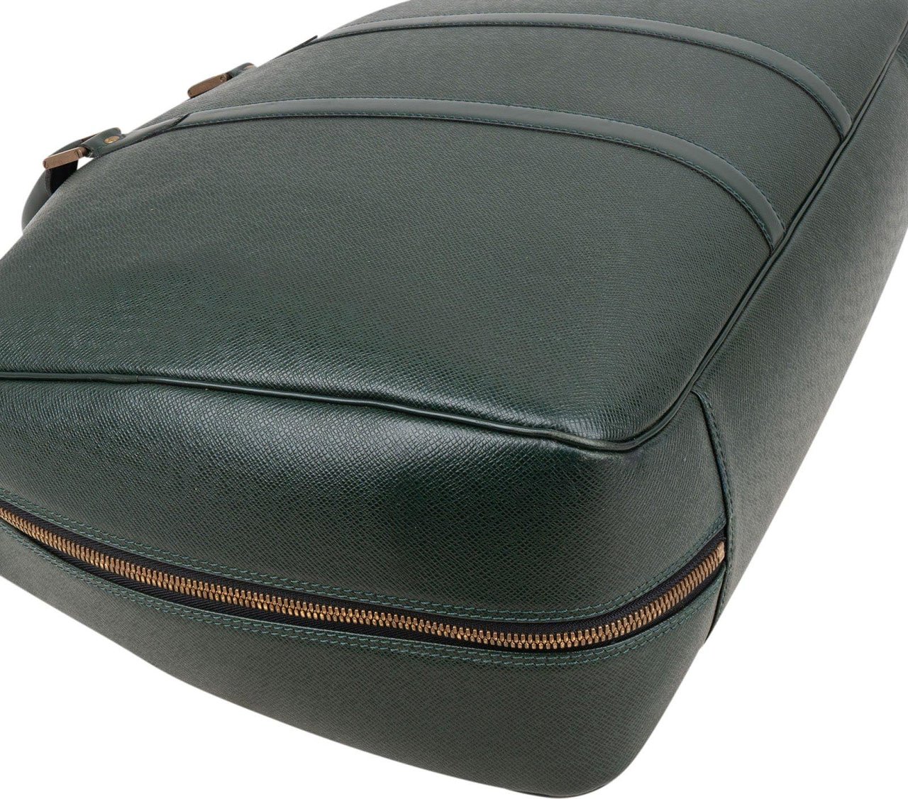 Louis Vuitton Louis Vuitton Green Taiga Leather Helanga Clip Travel Bag Groen