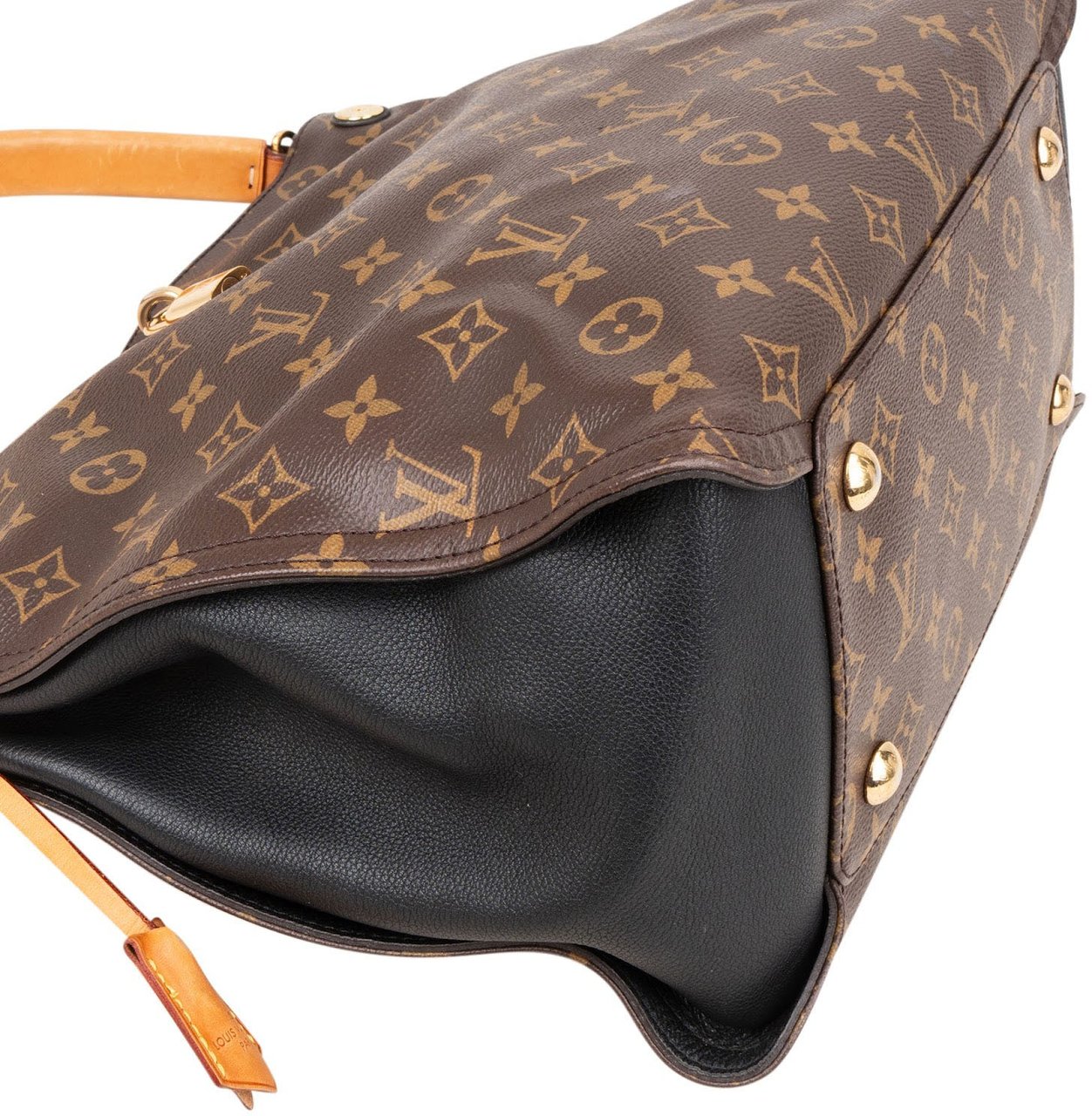 Louis Vuitton Louis Vuitton Monogram Canvas Gaia Handbag Bruin