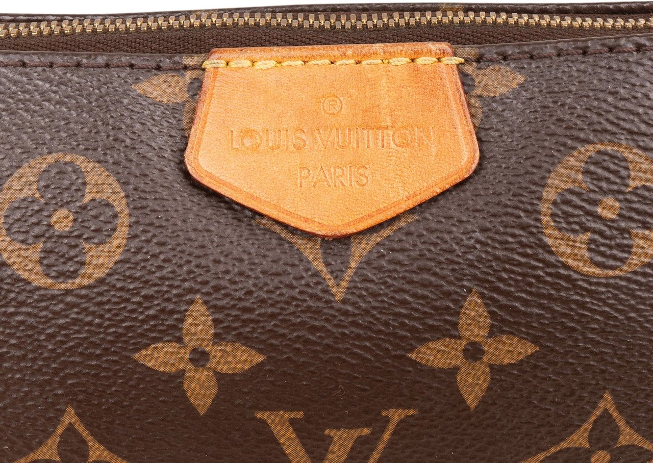 Louis Vuitton Louis Vuitton Monogram Canvas Multi Pochette Accessoires Crossbody Bag Bruin