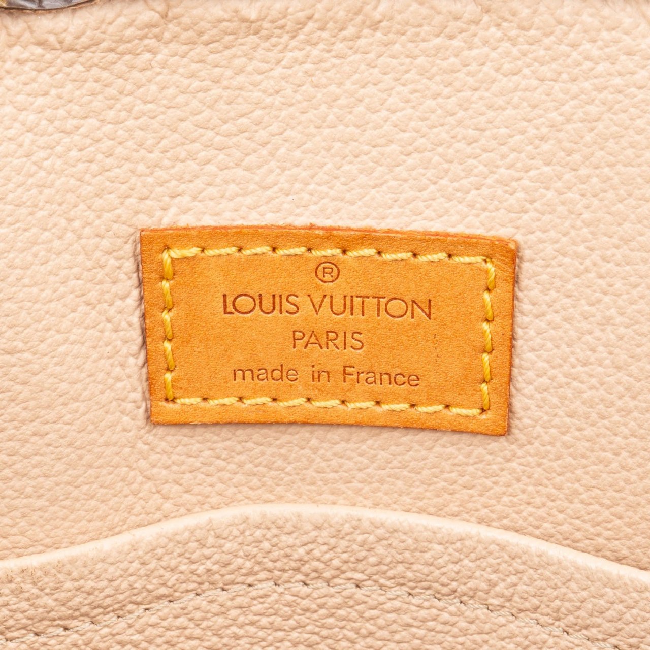 Louis Vuitton Louis Vuitton Monogram Canvas Sac Plat Handbag Bruin