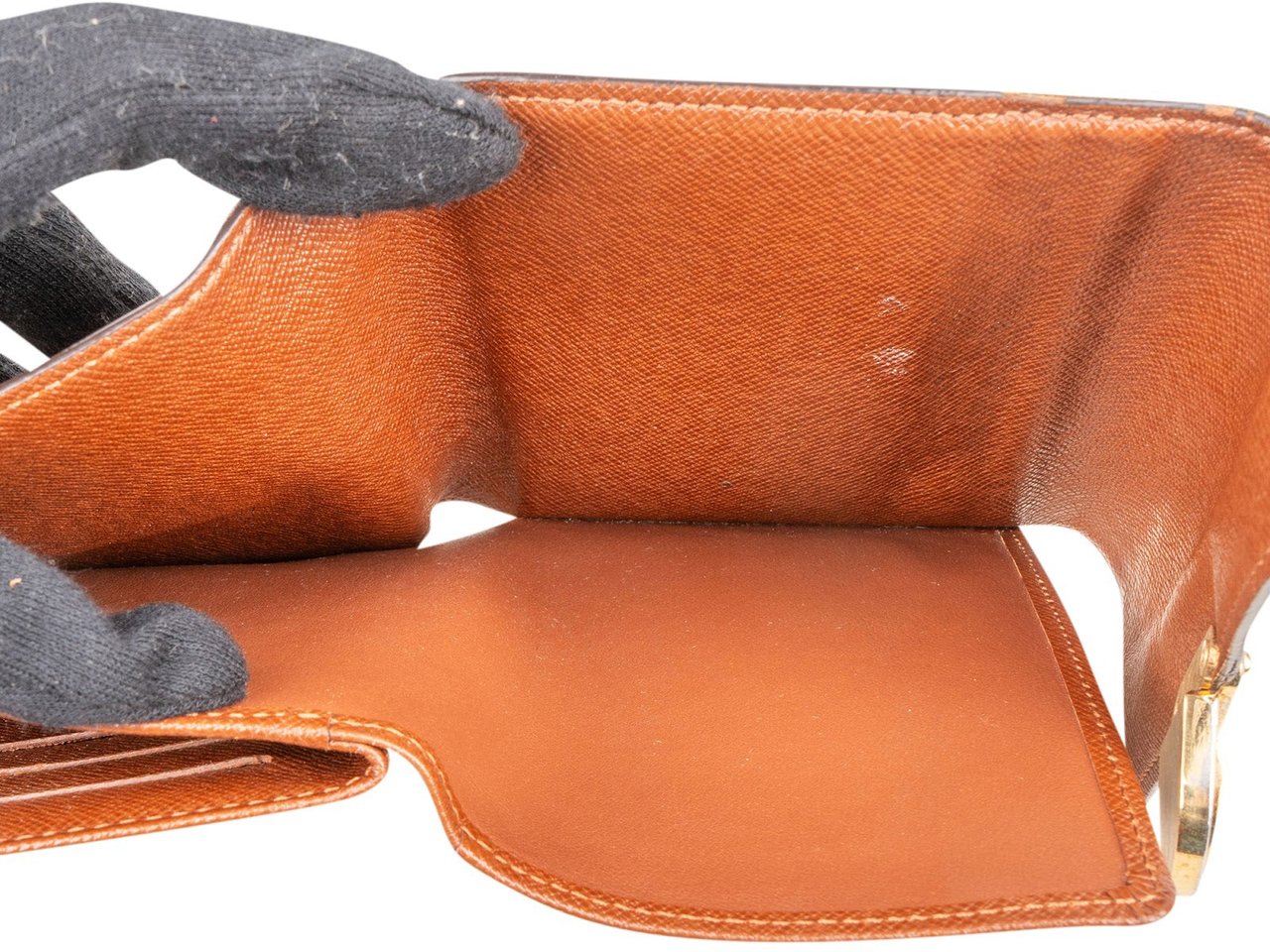 Louis Vuitton Louis Vuitton Monogram Canvas Koala Wallet Bruin