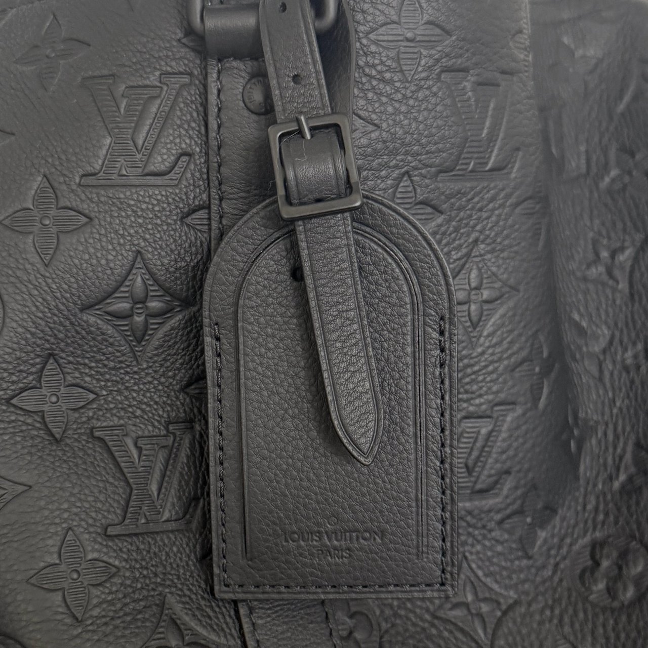 Louis Vuitton Louis Vuitton Keepall 50 mit Schulterriemen M44810 schwarz / neuwertig Zwart