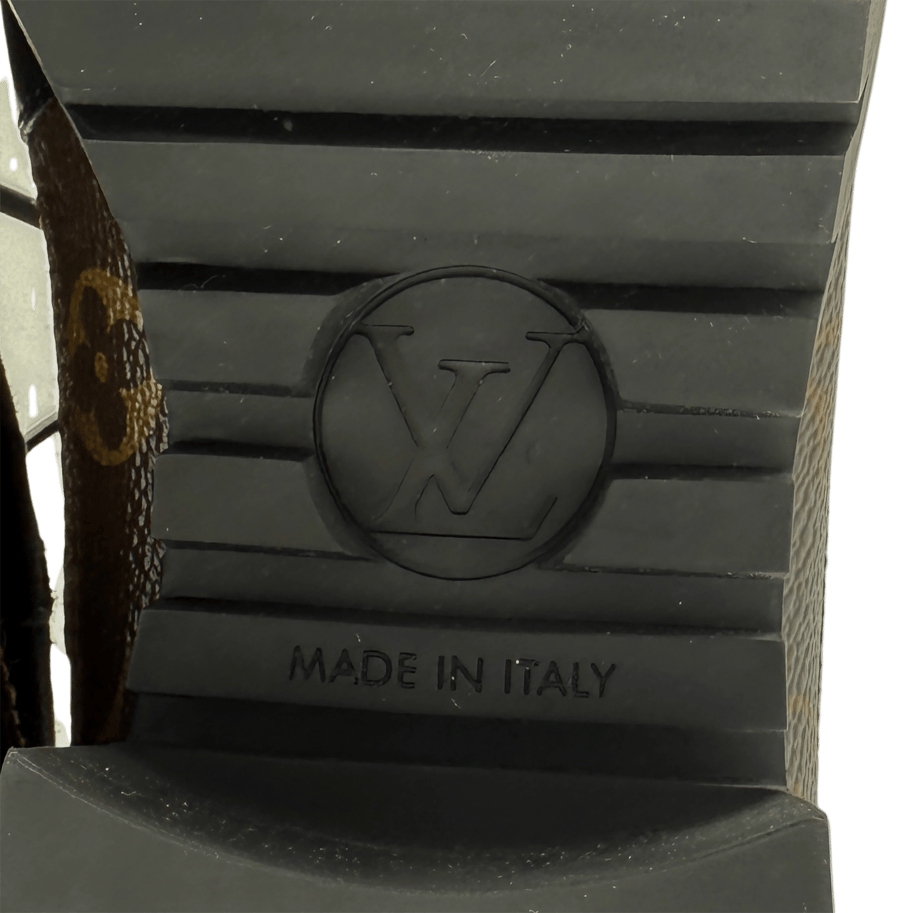Louis Vuitton Louis Vuitton Laureate Desertboot 1A4XY3 Größe 39 Schwarz Fullset / neuwertig Zwart