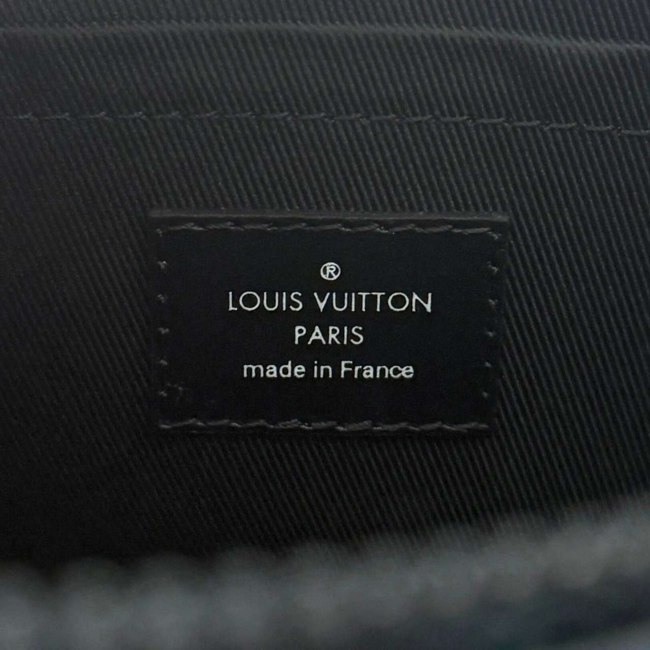Louis Vuitton Louis Vuitton Keepall Bandoulière 25 LV Graffiti Multicolor M21399 Fullset / neuwertig Zwart