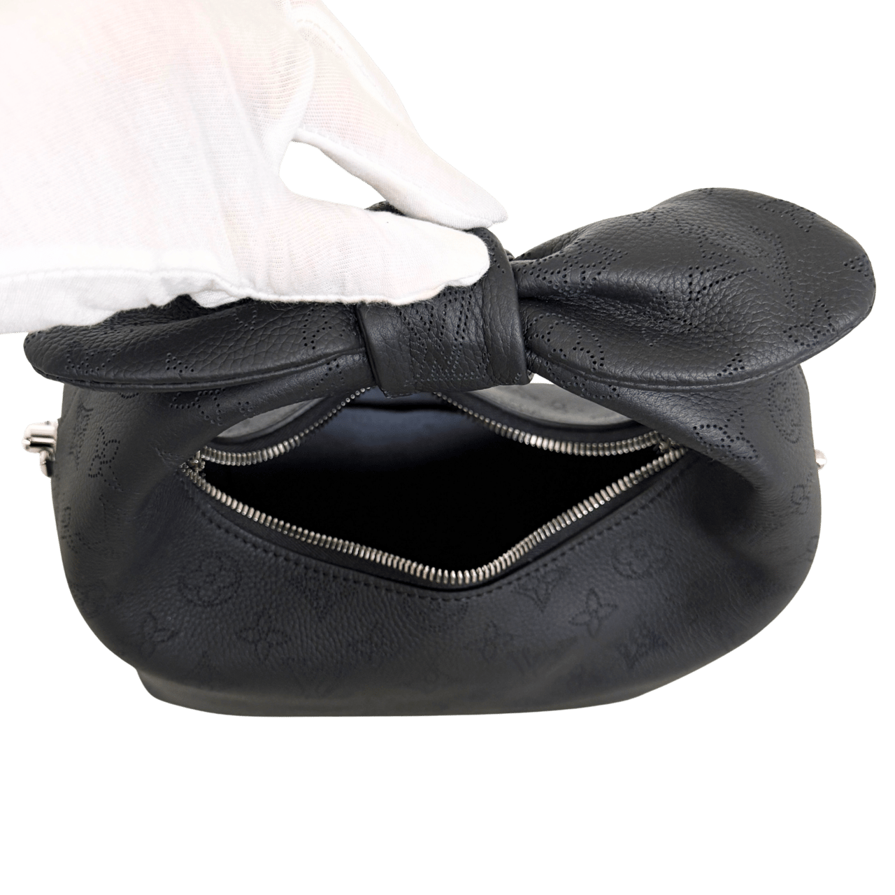 Louis Vuitton Louis Vuitton Why Knot PM M20703 Black Zwart