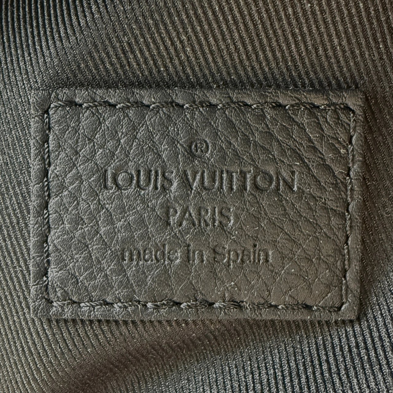 Louis Vuitton Louis Vuitton Discovery Rucksack Schwarz Fullset / neuwertig Zwart