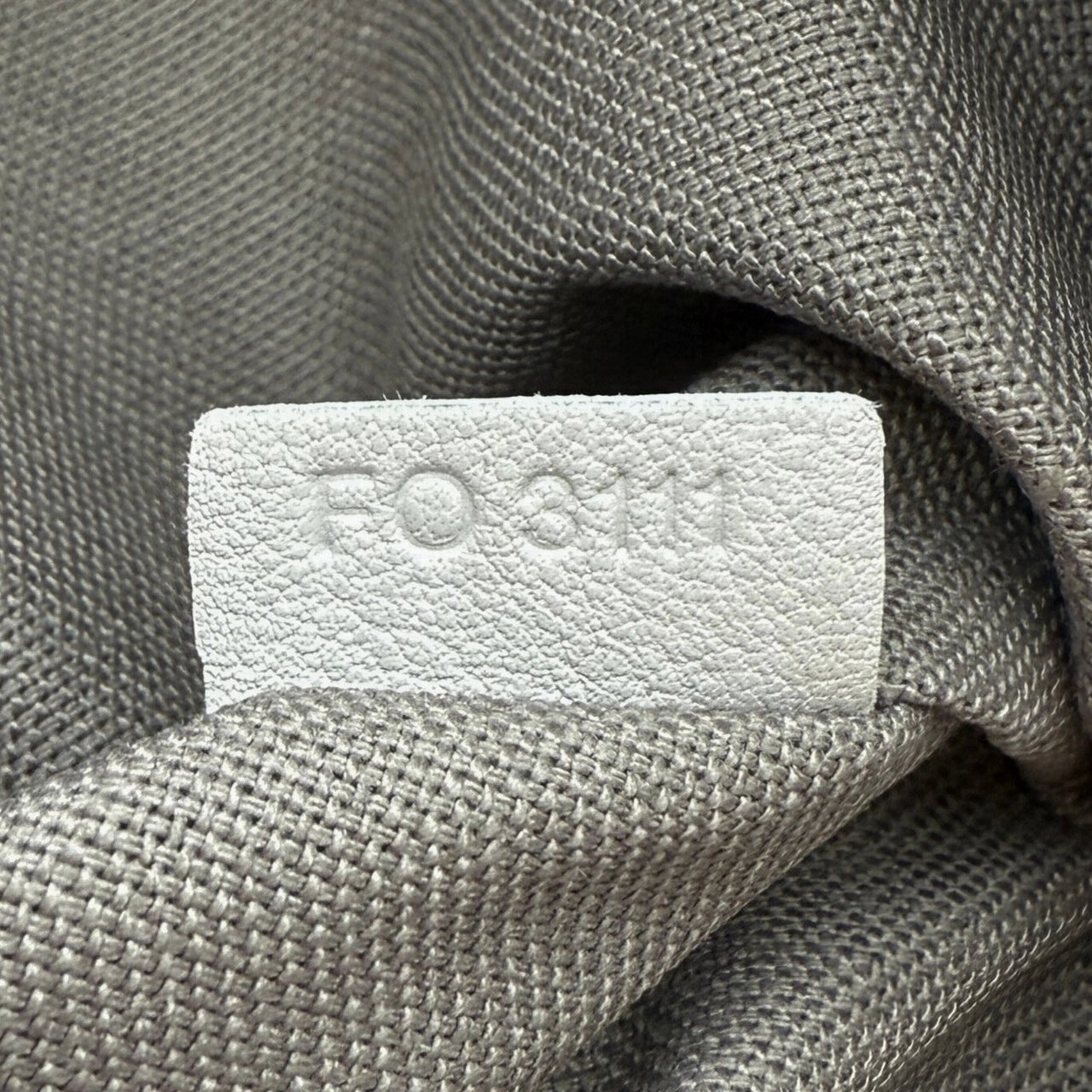 Louis Vuitton Louis Vuitton Infiniti Keepall 45 Bandouliere Reisetasche Hellgrau / sehr gut Grijs