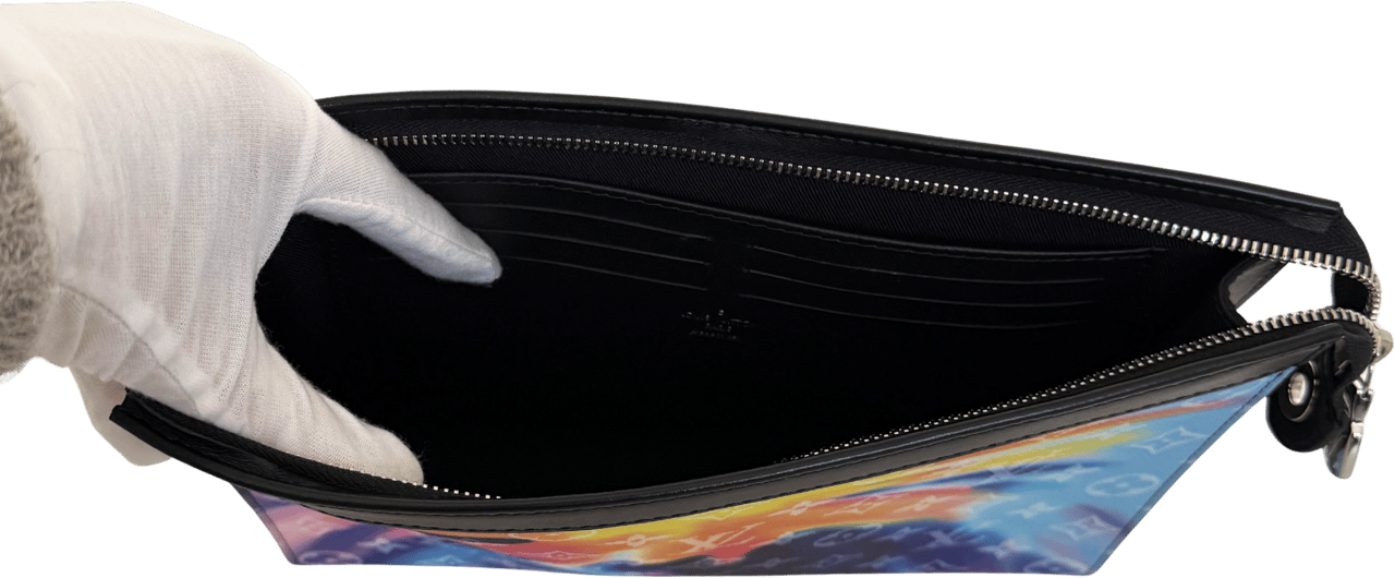 Louis Vuitton Louis Vuitton Pochette Voyage MM Monogram Sunset Multicolor / neuwertig Divers