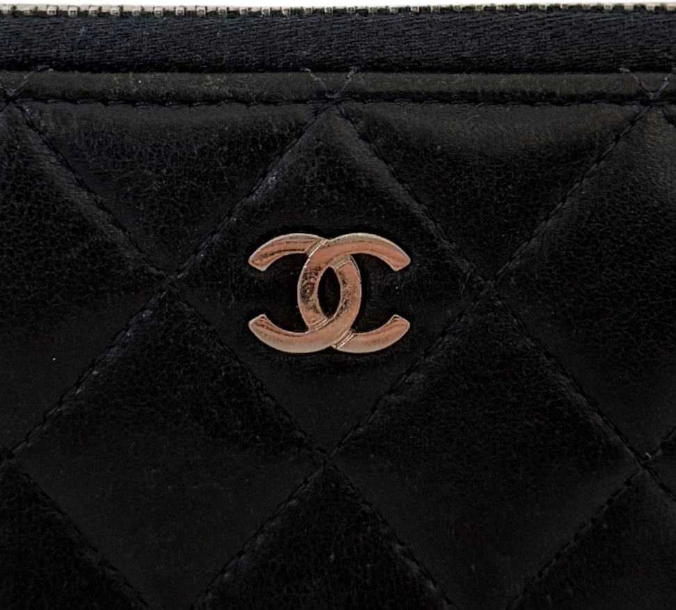 Louis Vuitton Chanel CC zip-around Geldbörse Dunkelblau / gut Blauw