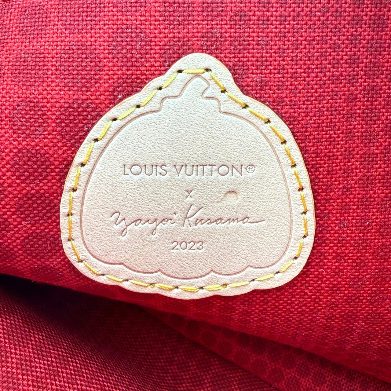 Louis Vuitton Louis Vuitton x Yayoi Kusama Multi Pochette Accessoires Monogram Dots Bunt / neuwertig Bruin