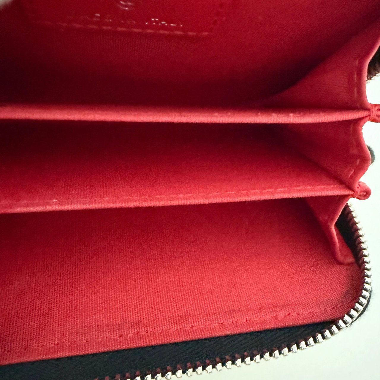 Louis Vuitton Chanel CC Lammleder Geldbörse Multicolor  / sehr gut Zwart