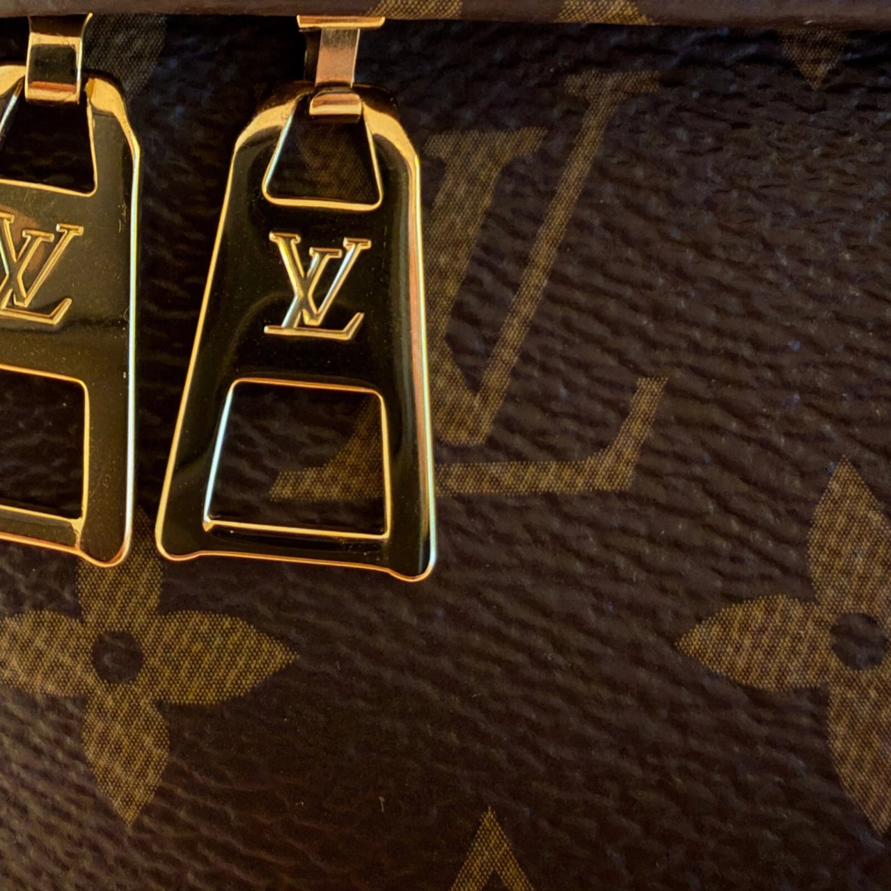 Louis Vuitton Louis Vuitton Bumbag Monogram Canvas M43644 Braun / neuwertig Bruin