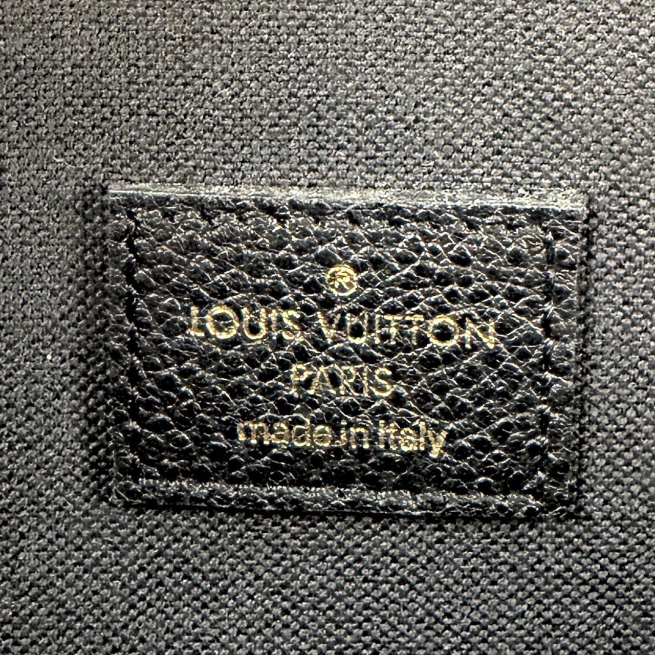 Louis Vuitton Louis Vuitton Félicie Pochette Empreinte Leder schwarz Fullset / sehr gut Zwart