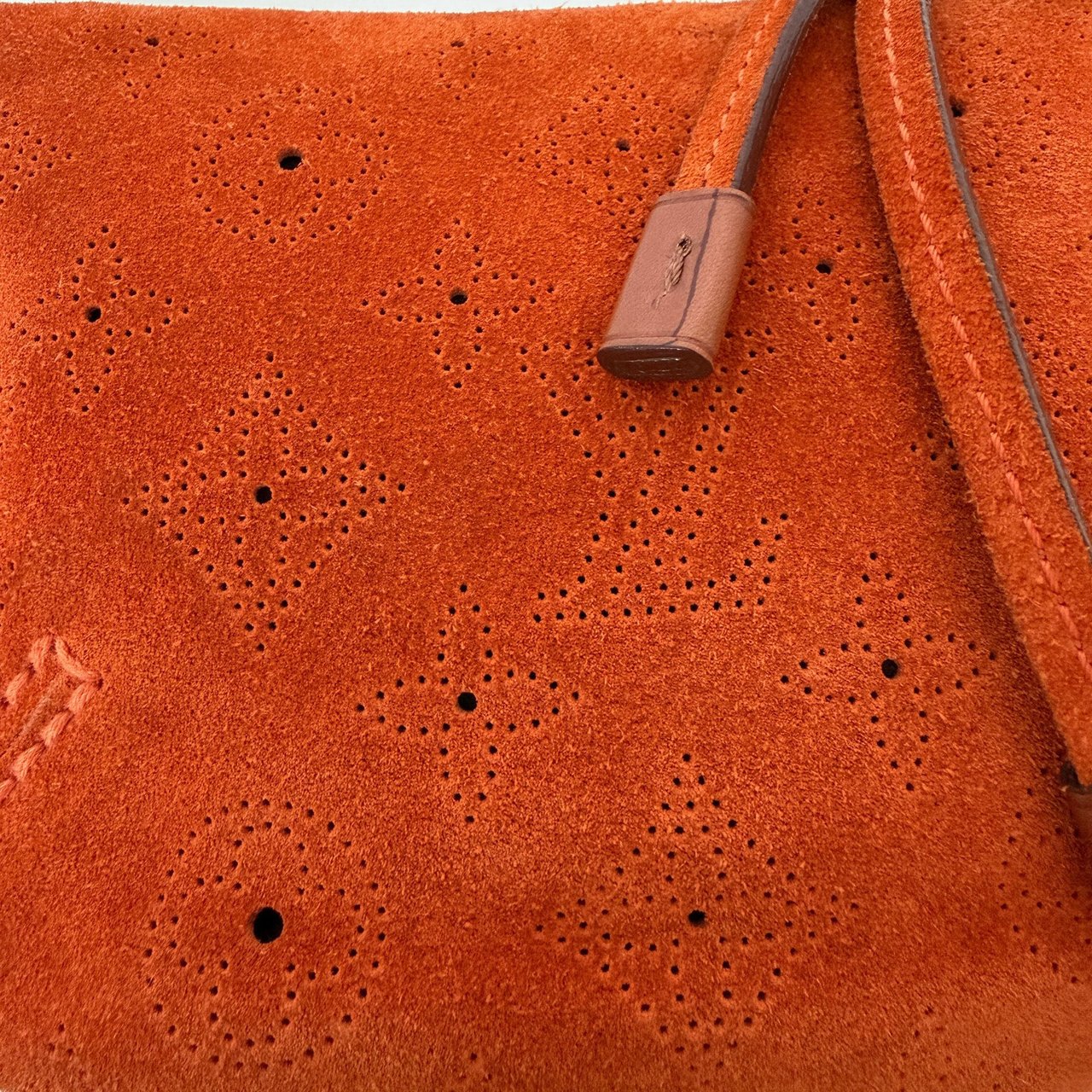 Louis Vuitton Louis Vuitton Limited Edition Orange Monogram Suede Onatah PM Bag / neuwertig Oranje