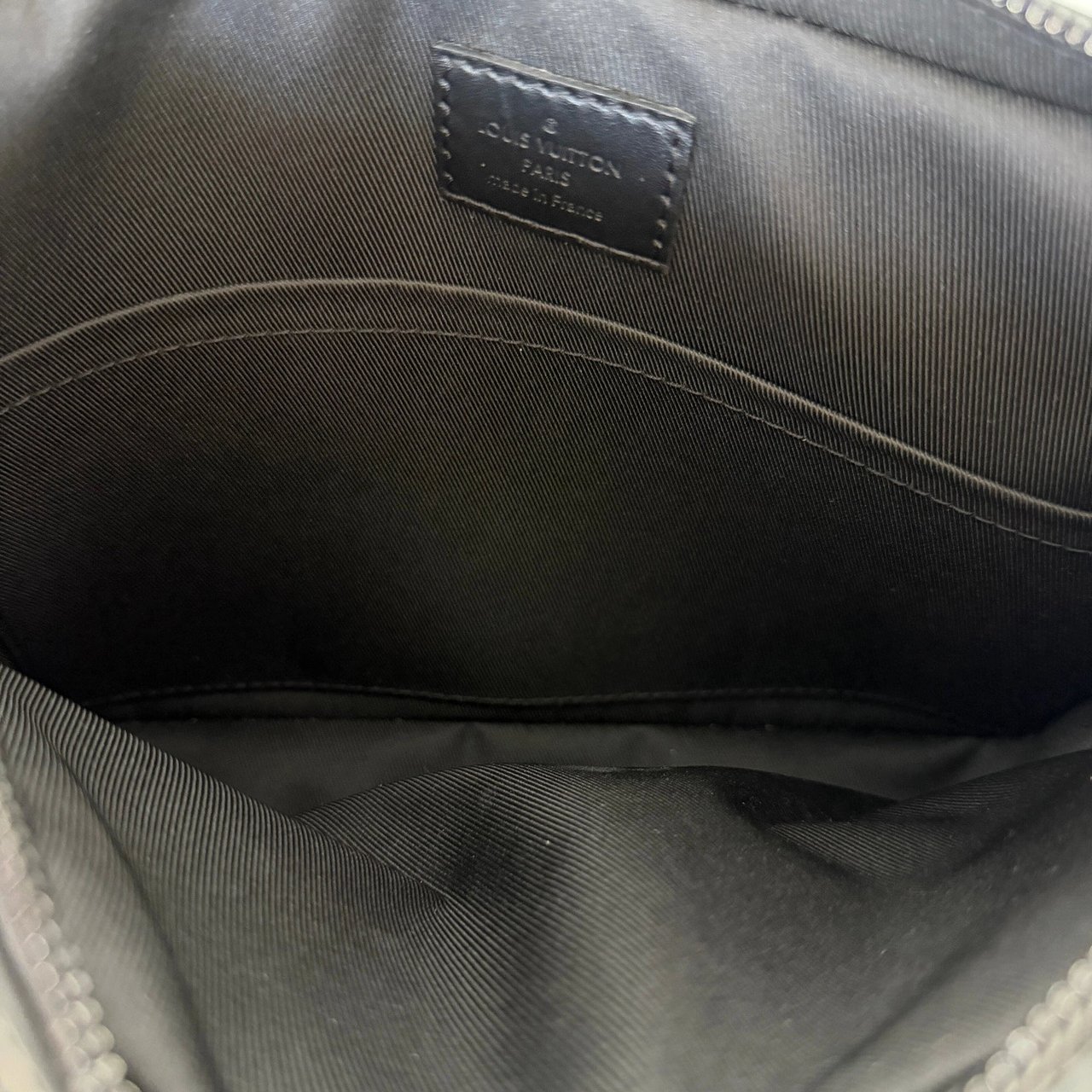 Louis Vuitton Louis Vuitton Duo Messenger Bag Schwarz Fullset M69827 / sehr gut Zwart