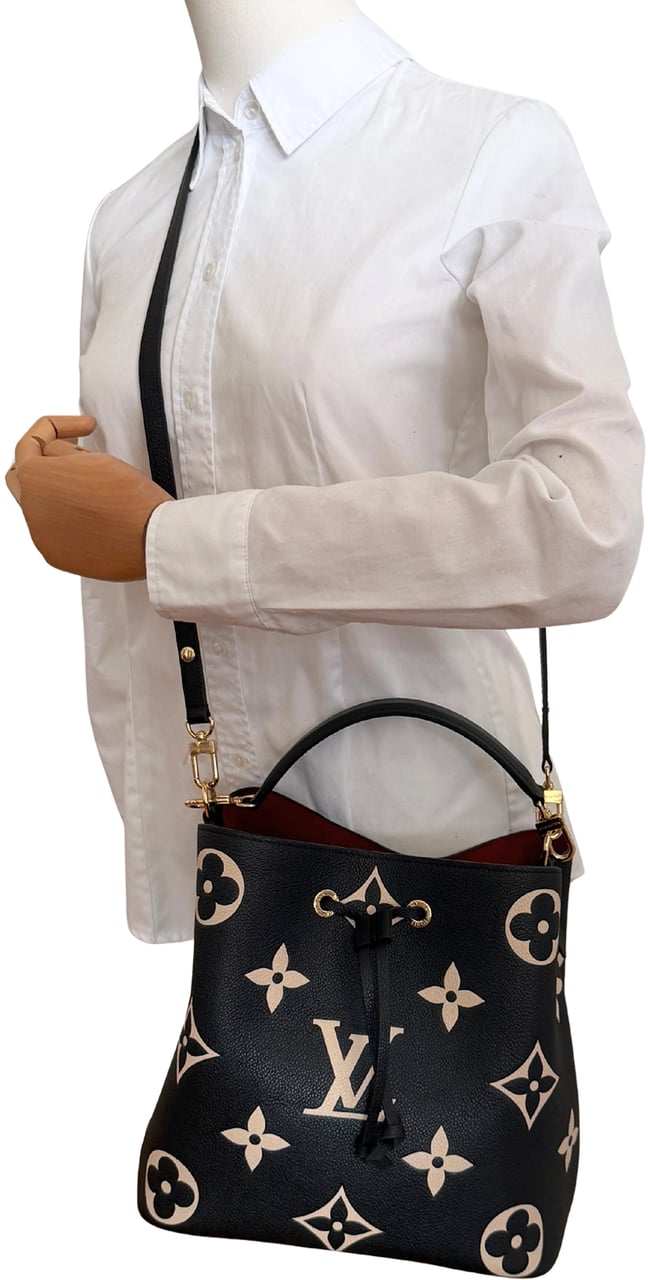 Louis Vuitton Louis Vuitton NéoNoé MM Monogram Empreinte Bicolor M45497 Fullset / neuwertig Zwart