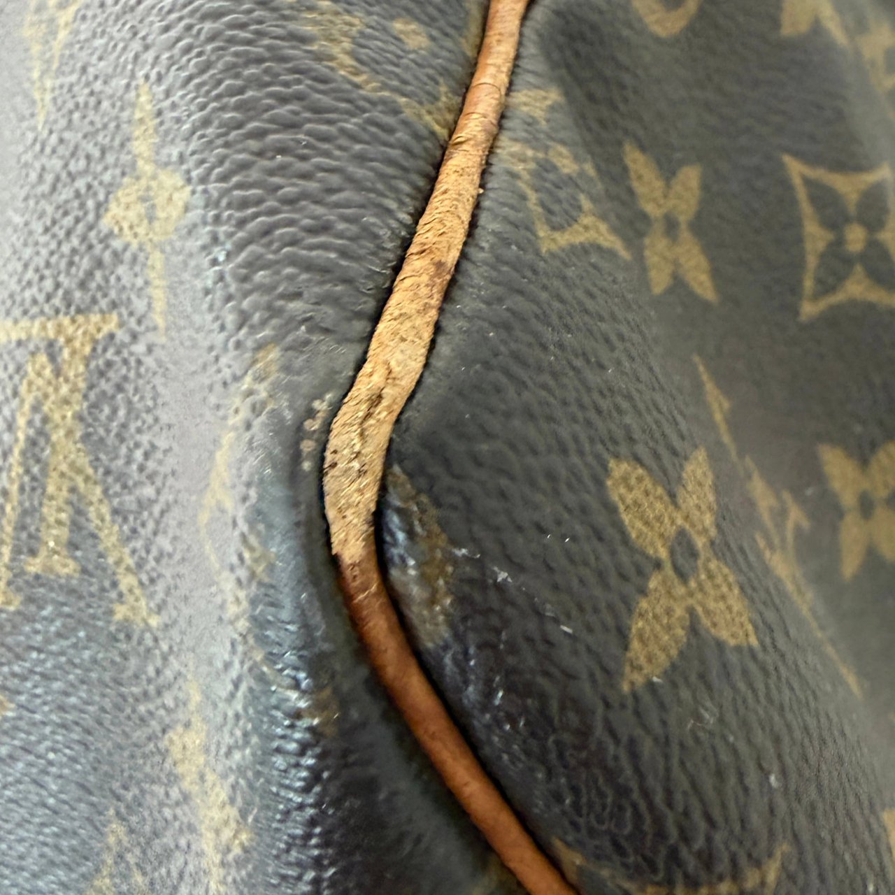 Louis Vuitton Louis Vuitton Keepall 55 Monogram Canvas 1991 / akzeptabel Bruin