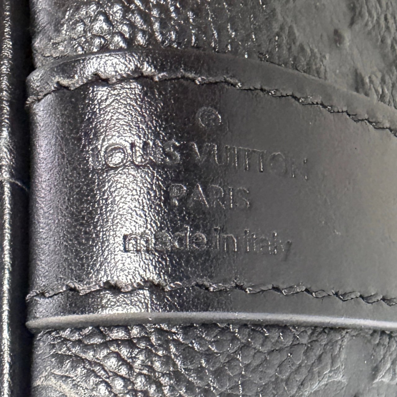 Louis Vuitton Louis Vuitton Keepall 45 Bandouliere Empreinte Giant Leather black Zwart