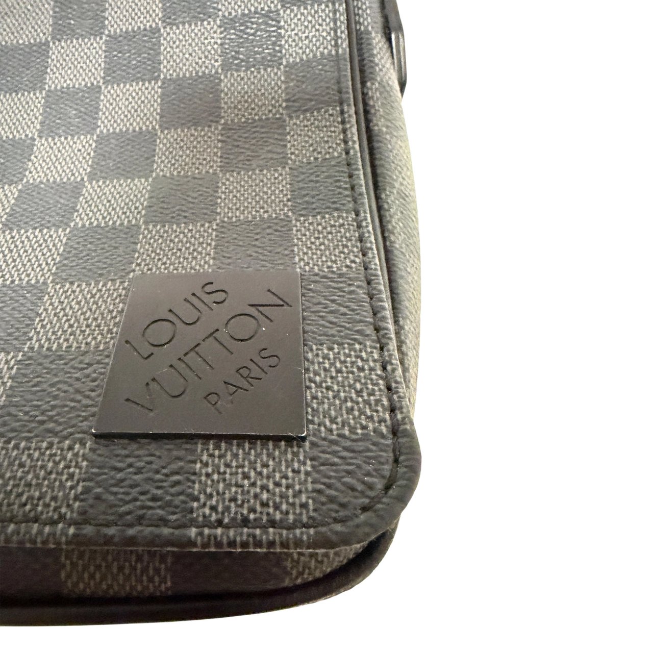 Louis Vuitton Louis VuittonDistrict PM Messenger Bag Grey N42710 / Very Good Grijs
