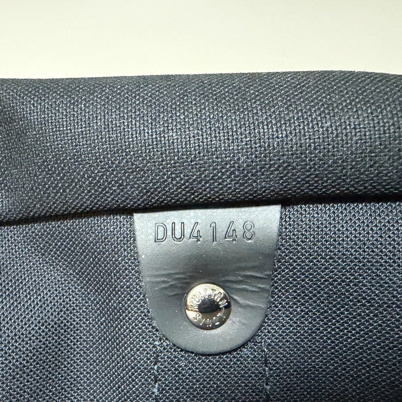 Louis Vuitton Keepall 55 Monogram Eclipse M40605 / sehr gut Grijs