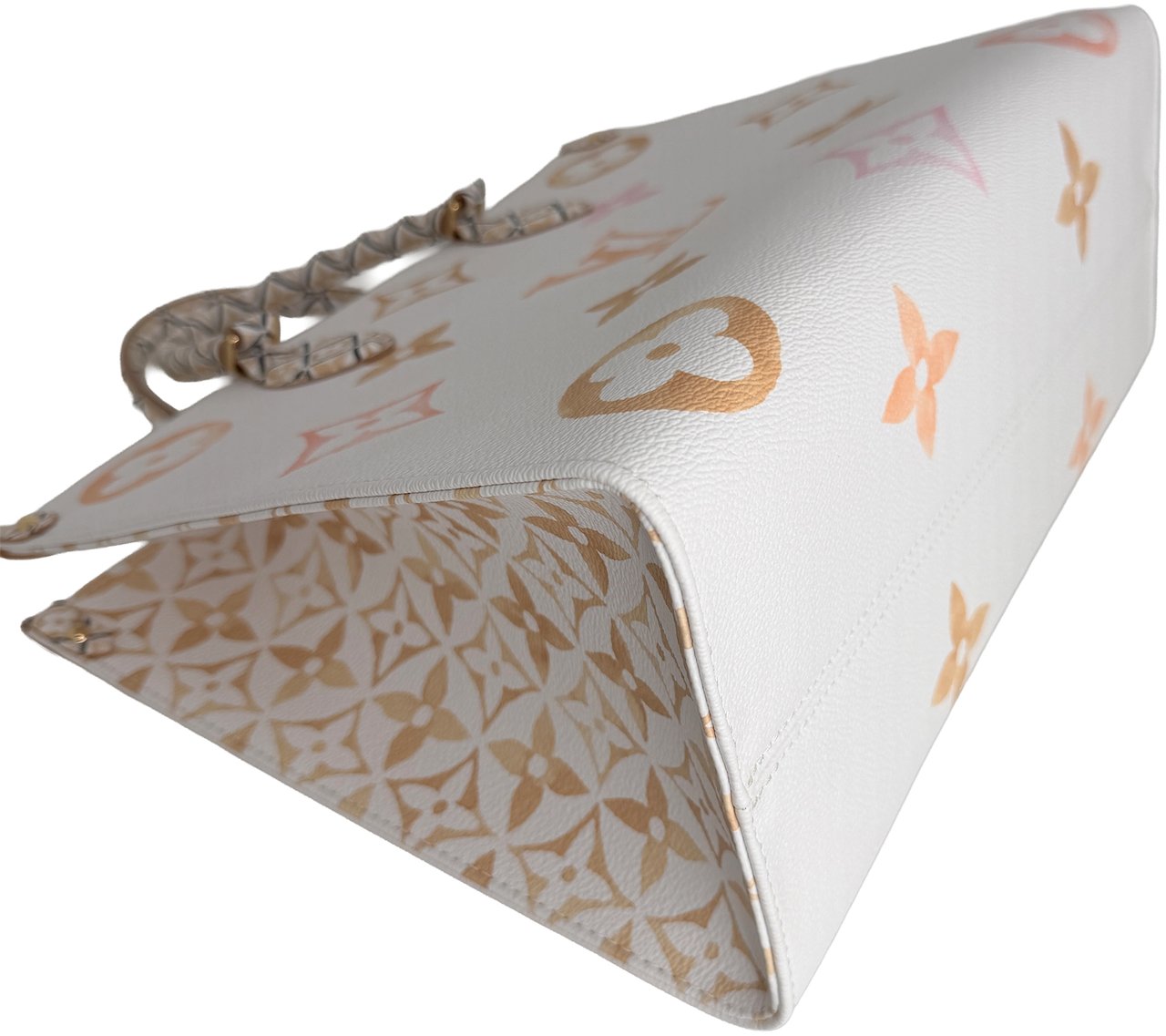 Louis Vuitton By the Pool OnTheGo MM Beige Monogram Giant Watercolor M22975 Beige