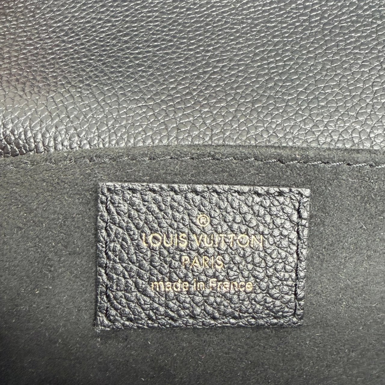 Louis Vuitton Pochette Métis East West Empreinte Leder schwarz Zwart