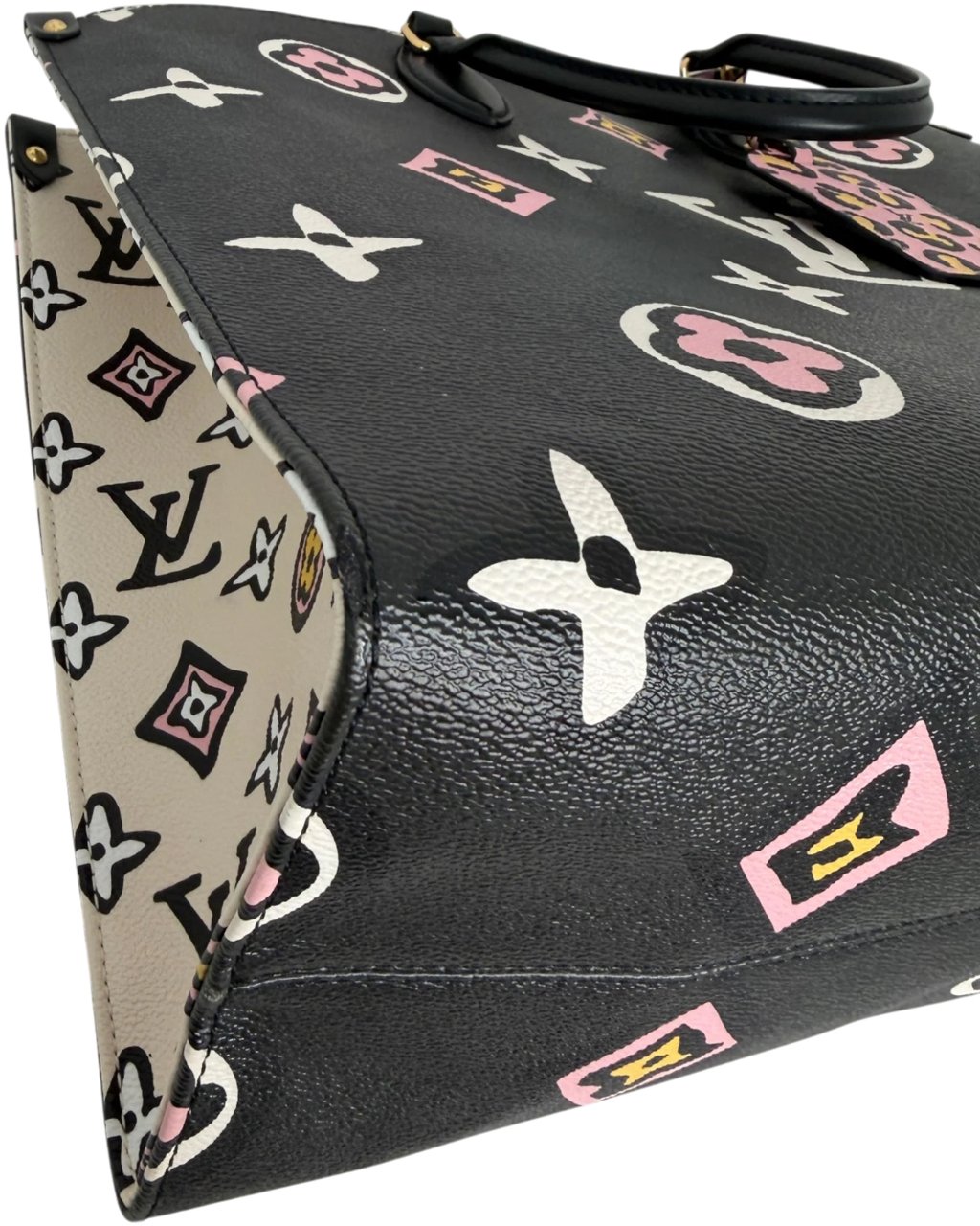 Louis Vuitton Monogram OnTheGo Wild at Heart Monogram Giant GM Zwart
