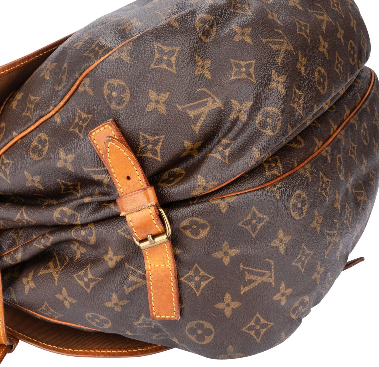 Louis Vuitton Louis Vuitton Canvas Monogram Saumur 35 Crossbody Bag Divers