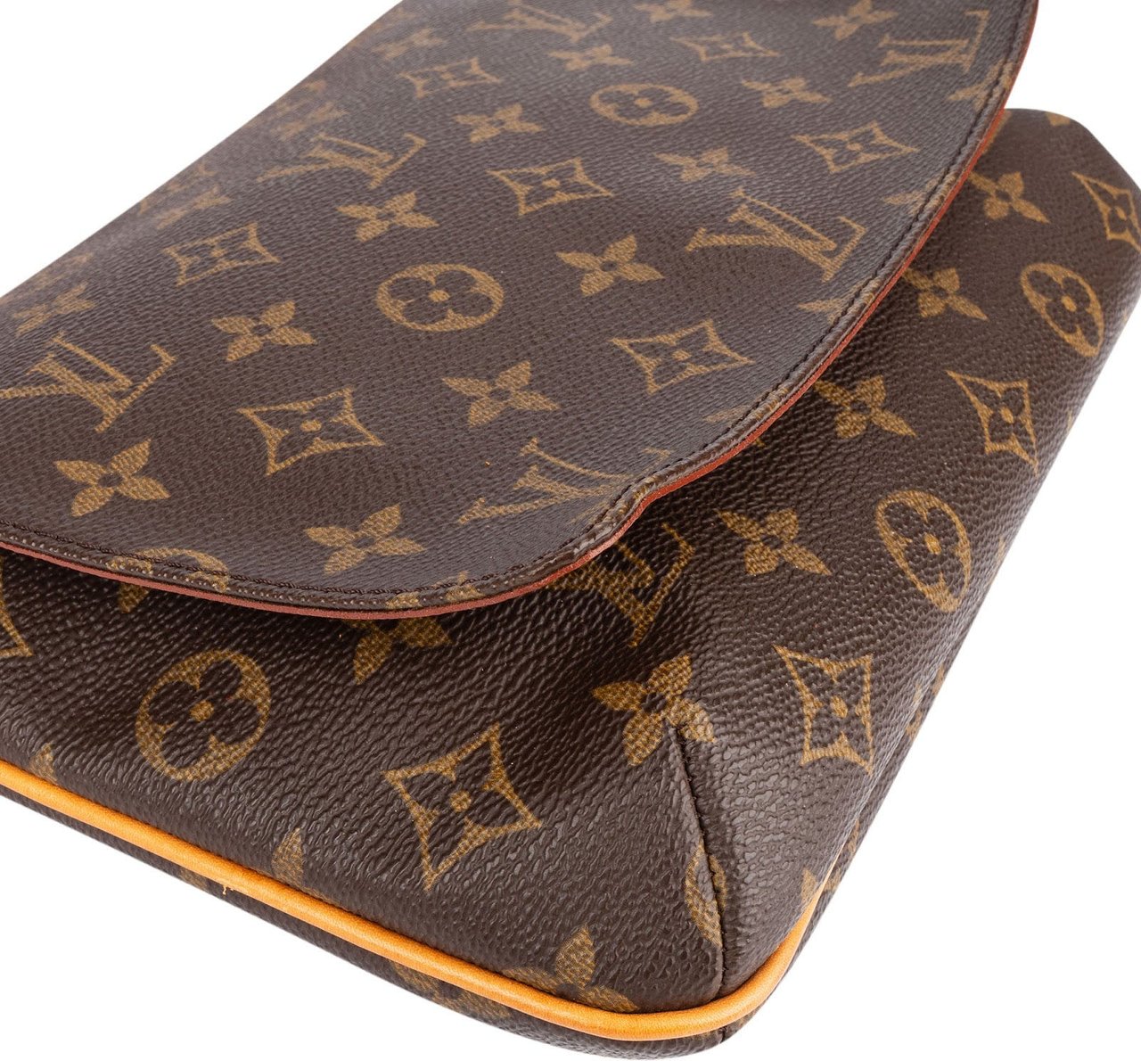 Louis Vuitton Louis Vuitton Monogram Canvas Musette Tango Shoulder Bag Bruin